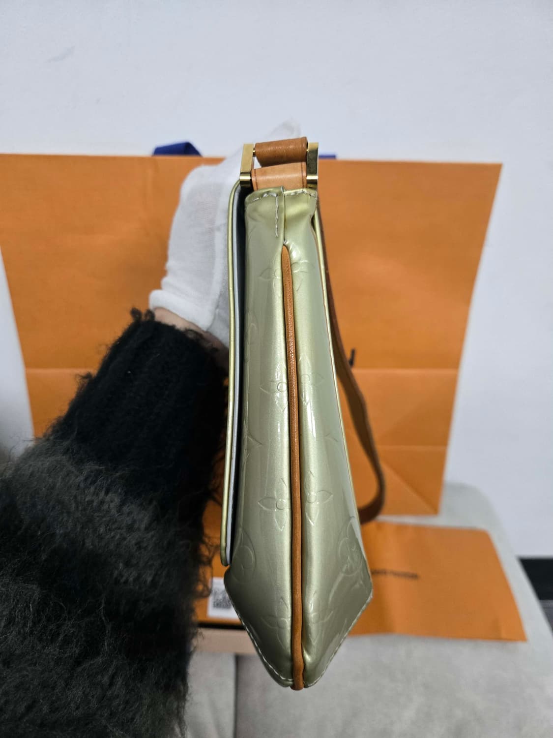 [보증서 정품] 루이비통 모노그램 베르니 숄더백 상품이미지4