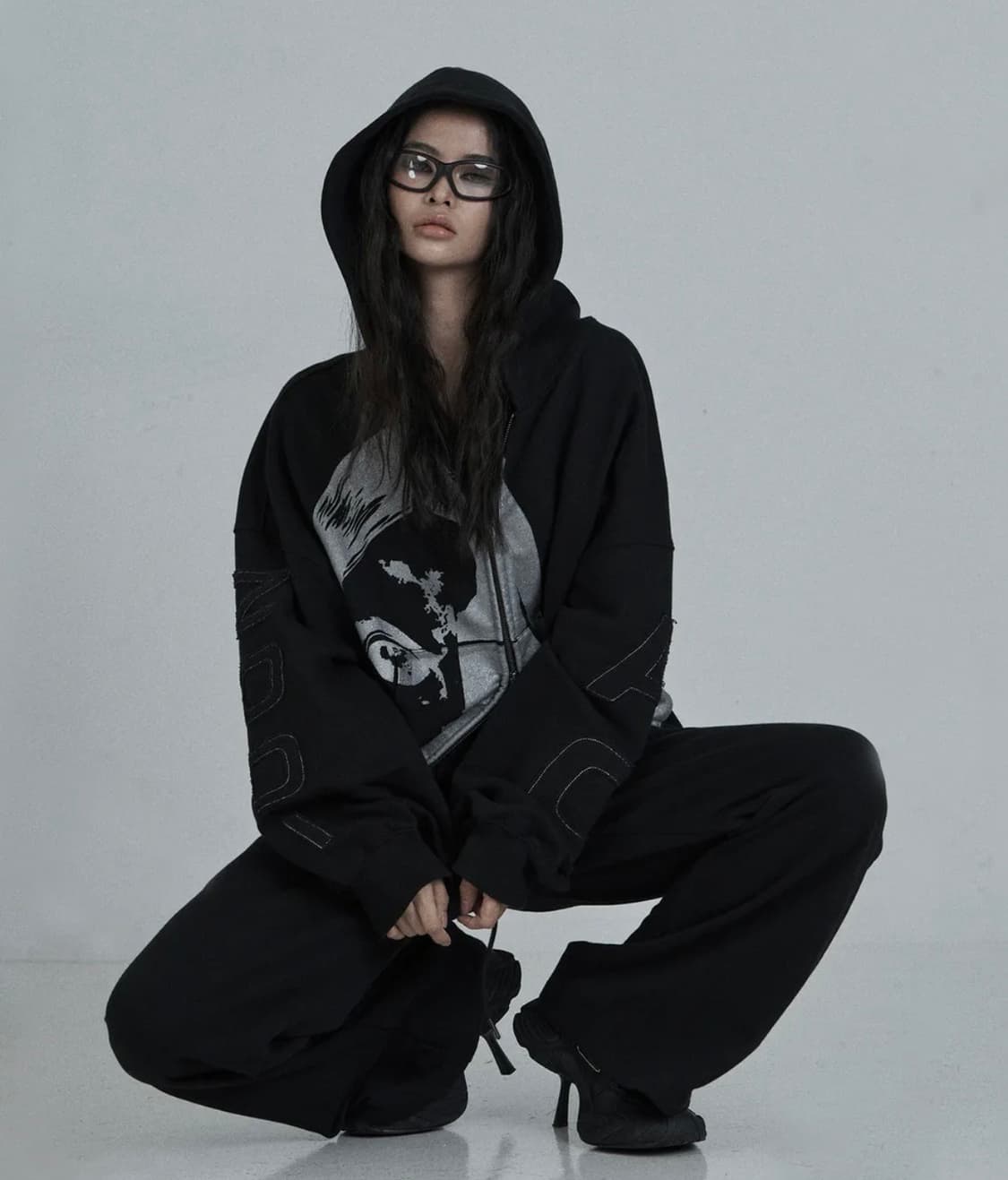 [구해요] 오도어 조디악 후드집업 블랙  상품이미지1