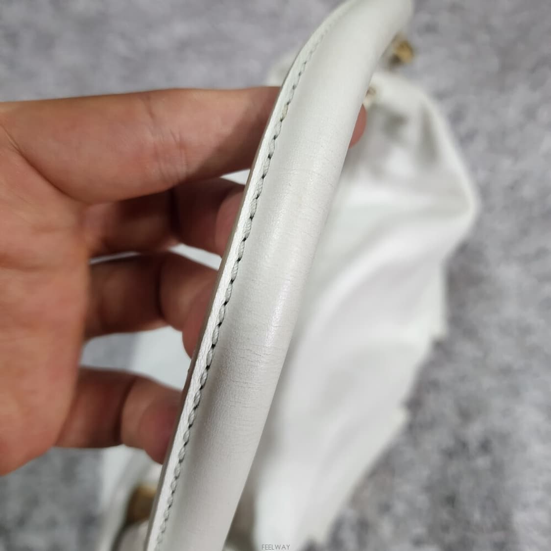 마크제이콥스 숄더백

 상품이미지5