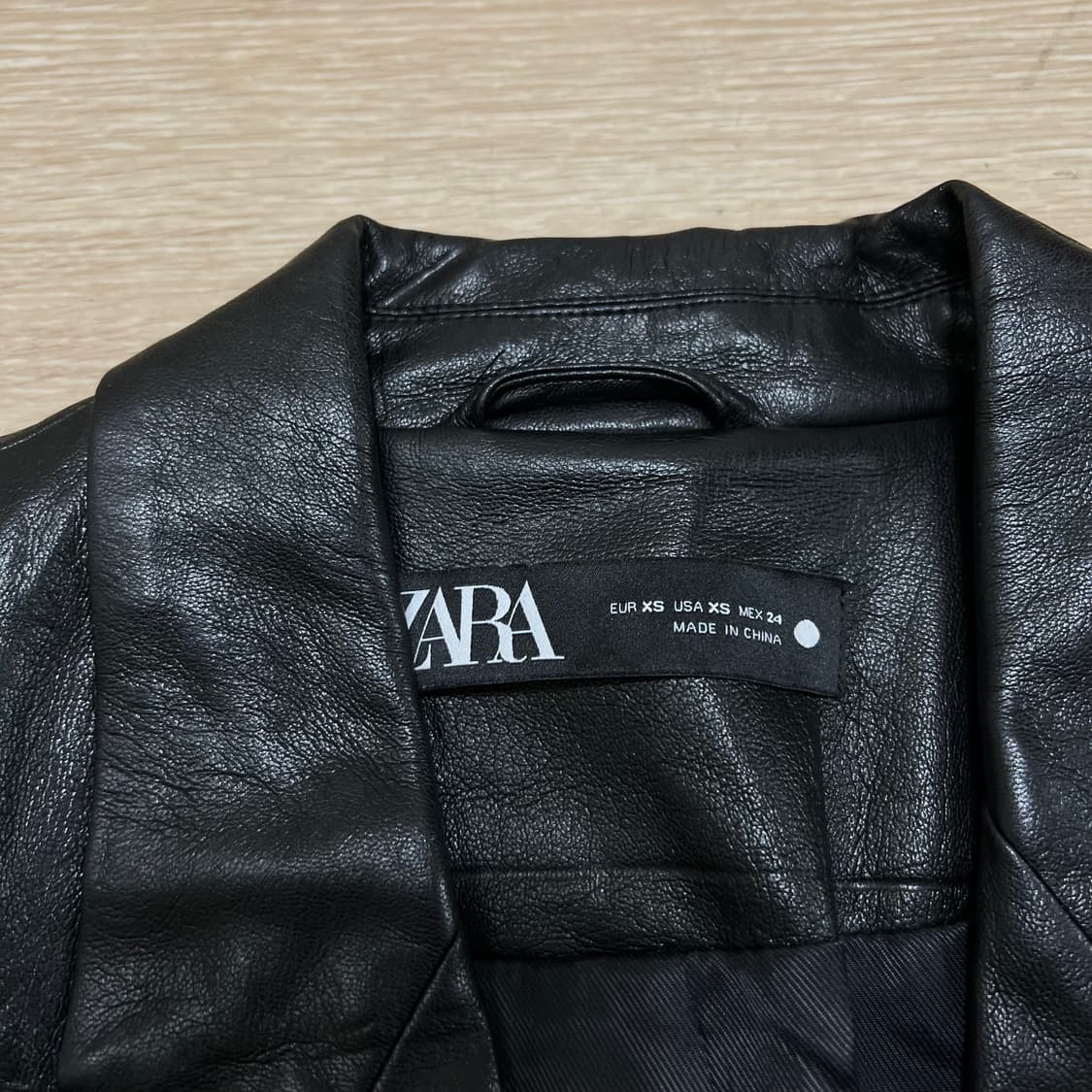 자라 여성 레더 가죽 블레이저 자켓 [블랙] XS/85 상품이미지4