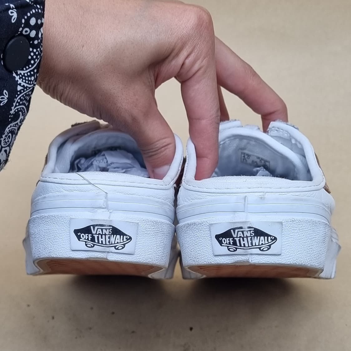 반스 스타일36 레더 여성뮬220 상품이미지4