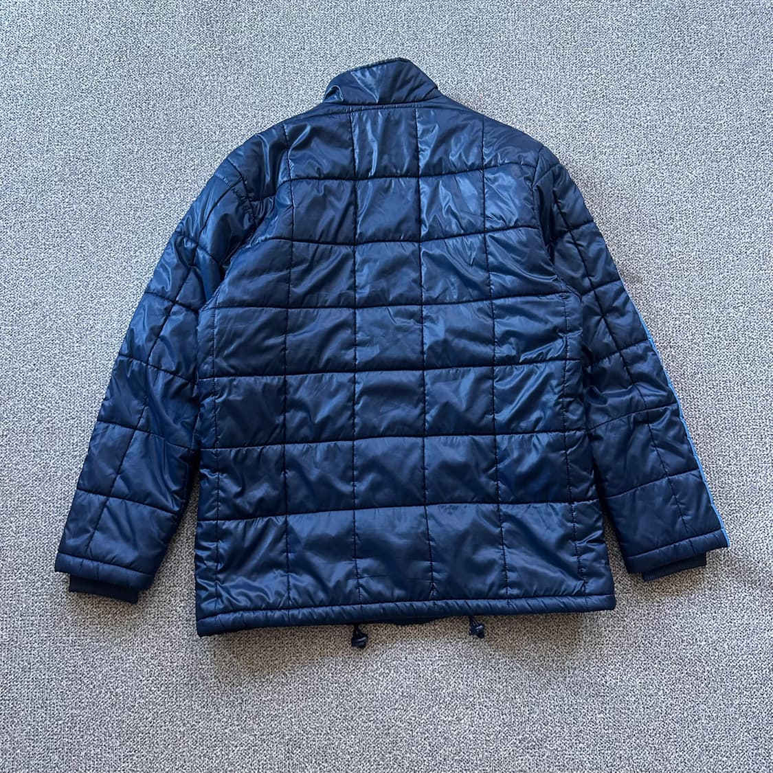 아디다스 삼선 블루 패딩 상품이미지3