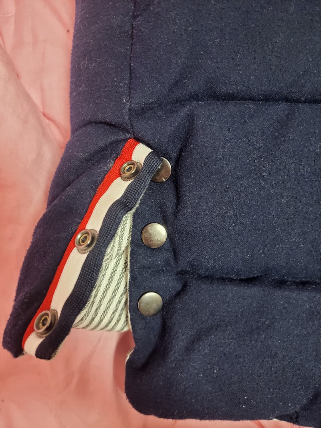 급처상태양호!리본&아우디 톰브라운느낌 패딩끼 베스트 나이키st아디다스스탈 상품이미지4