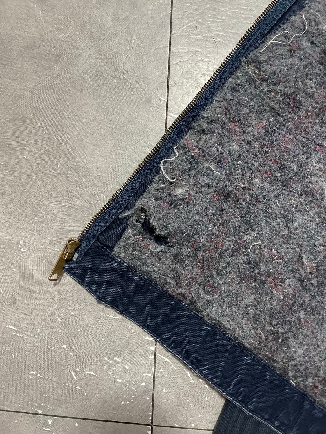 칼하트 j01(48)  디트로이트자켓 네이비컬러 상품이미지10