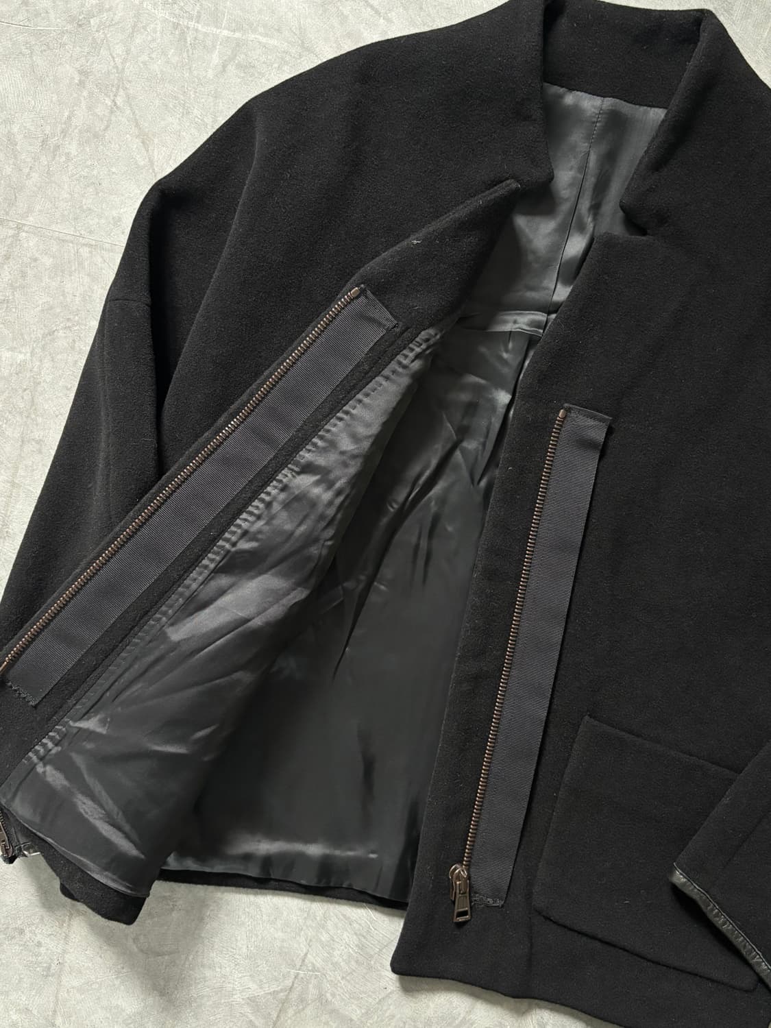 Acne Studios 아크네 블랙 울 레더 가디건 상품이미지4