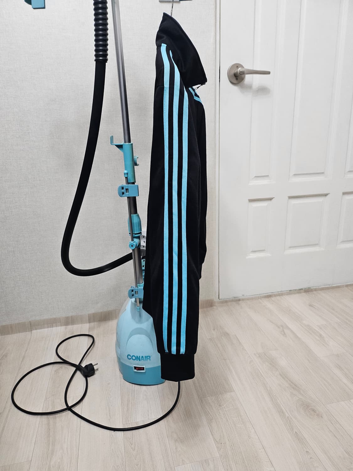 (95)M ☆초대장급☆ 아디다스 에센셜 [검하] 트랙탑져지 상품이미지5