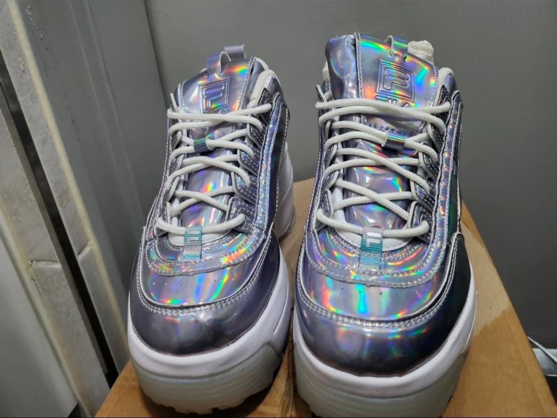 휠라) 홀로그램 스니커즈 260size 상품이미지5