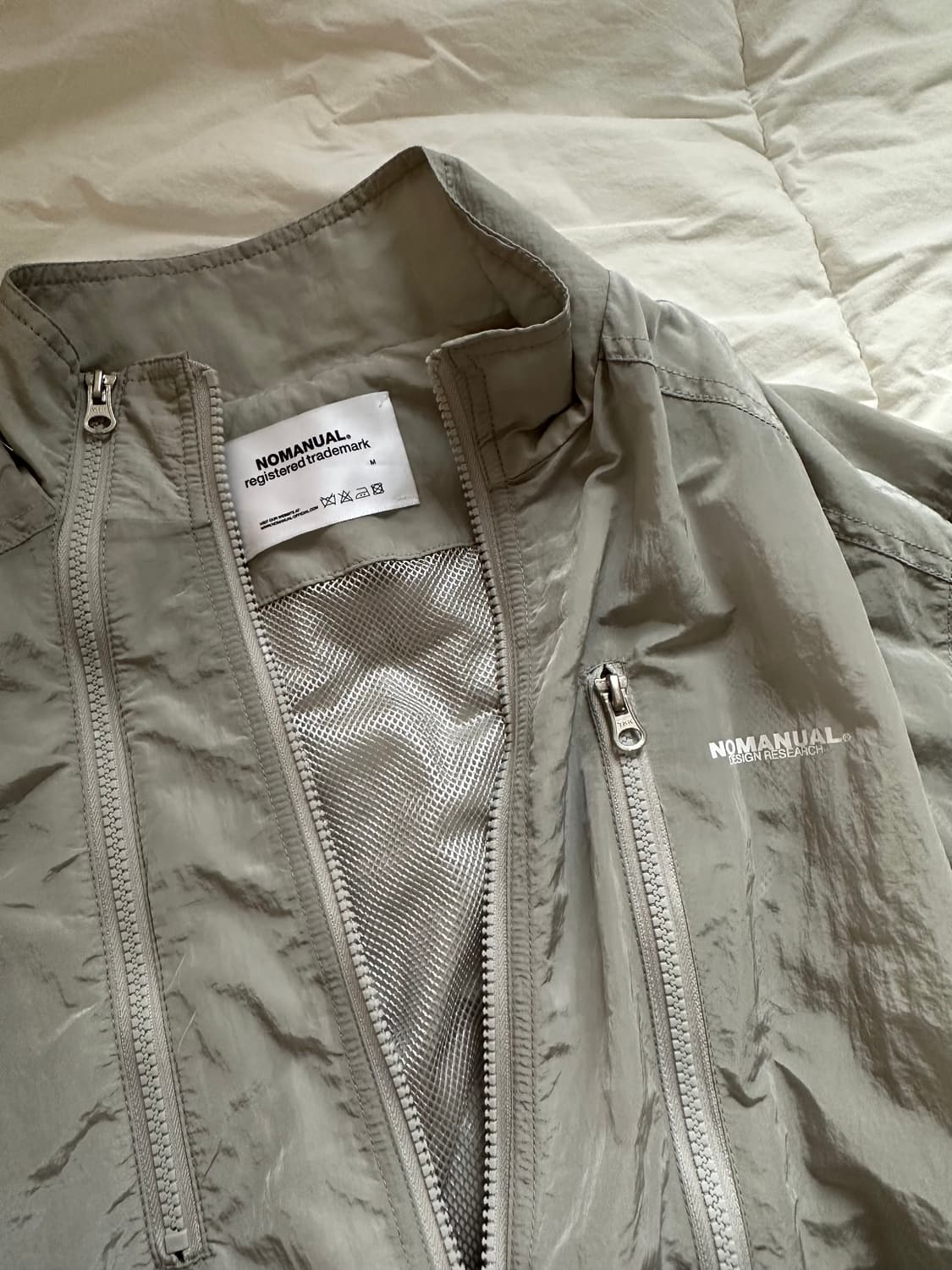 노매뉴얼 바람막이 상품이미지3