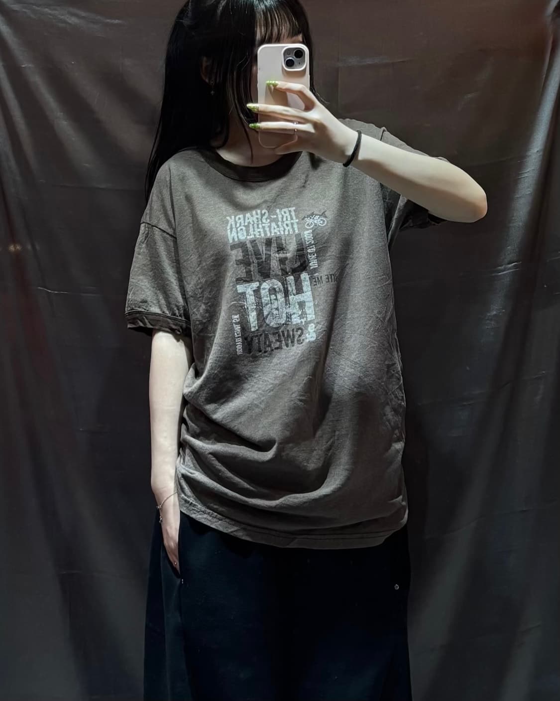 M 빈티지 프린팅 카키브라운 라운드넥 링거티 상품이미지1