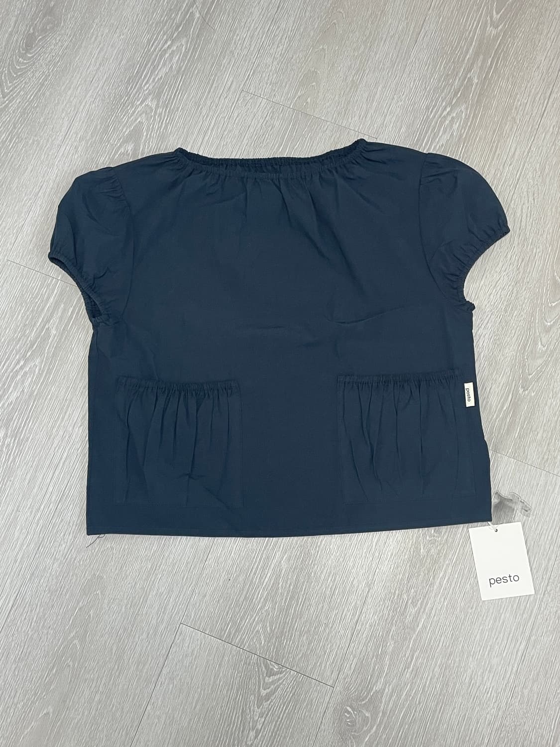 페스토 PESTO POCKET SHIRRING BLOUSE + P CAP 상품이미지2