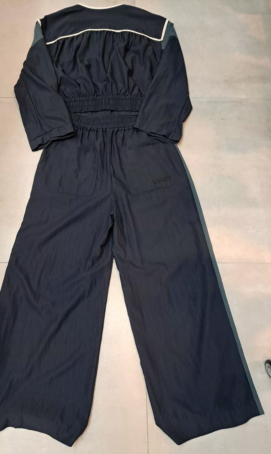 럭키슈에뜨 네이비 상하의 세트 (36) 상품이미지3