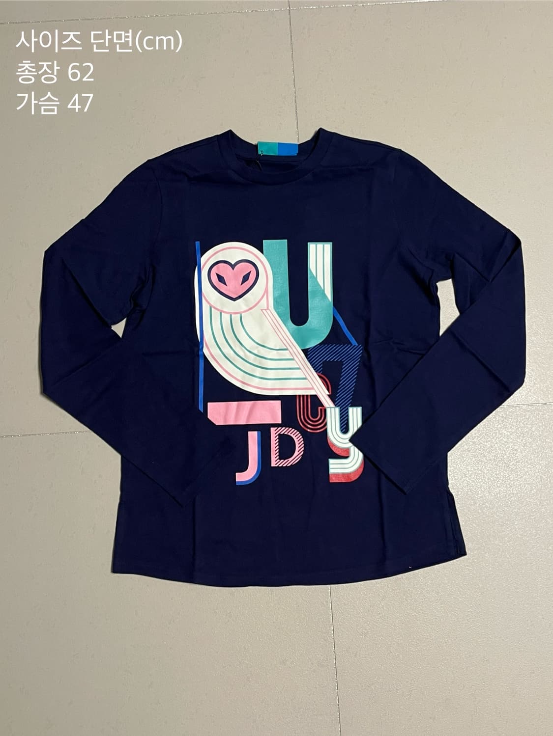 럭키슈에뜨 긴팔 티셔츠 36 상품이미지1