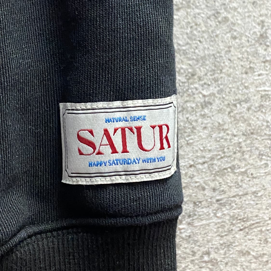 세터 카프리 시트론 드로잉 블랙 후드티 B4109 상품이미지4