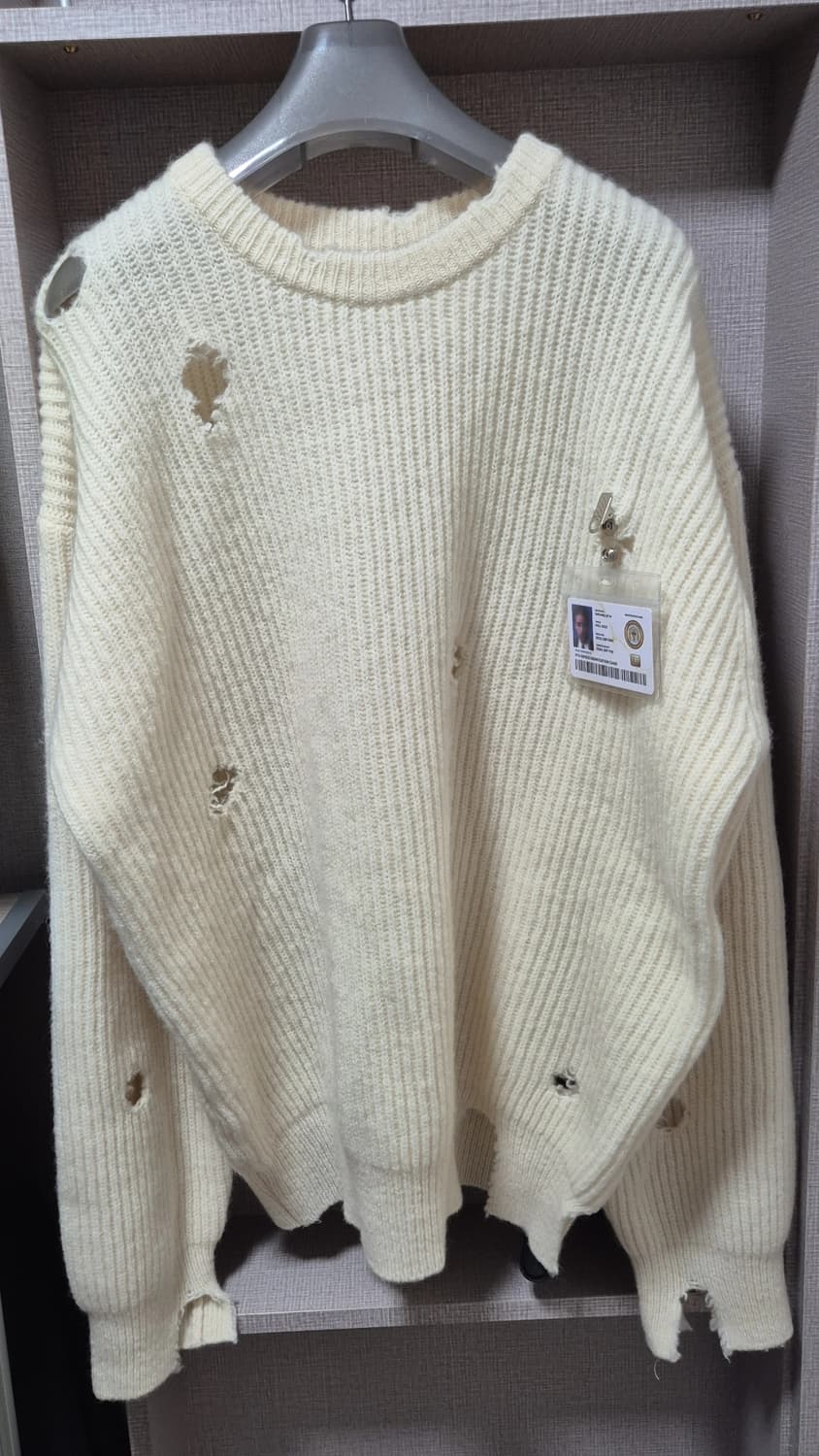 stu 디스트로이드 니트 크림 + 네임 택 상품이미지2