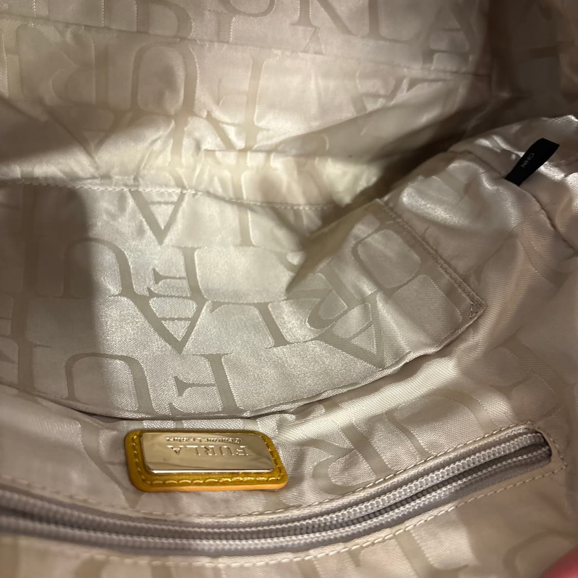 풀라 FURLA 옐로우 토트백 상품이미지8