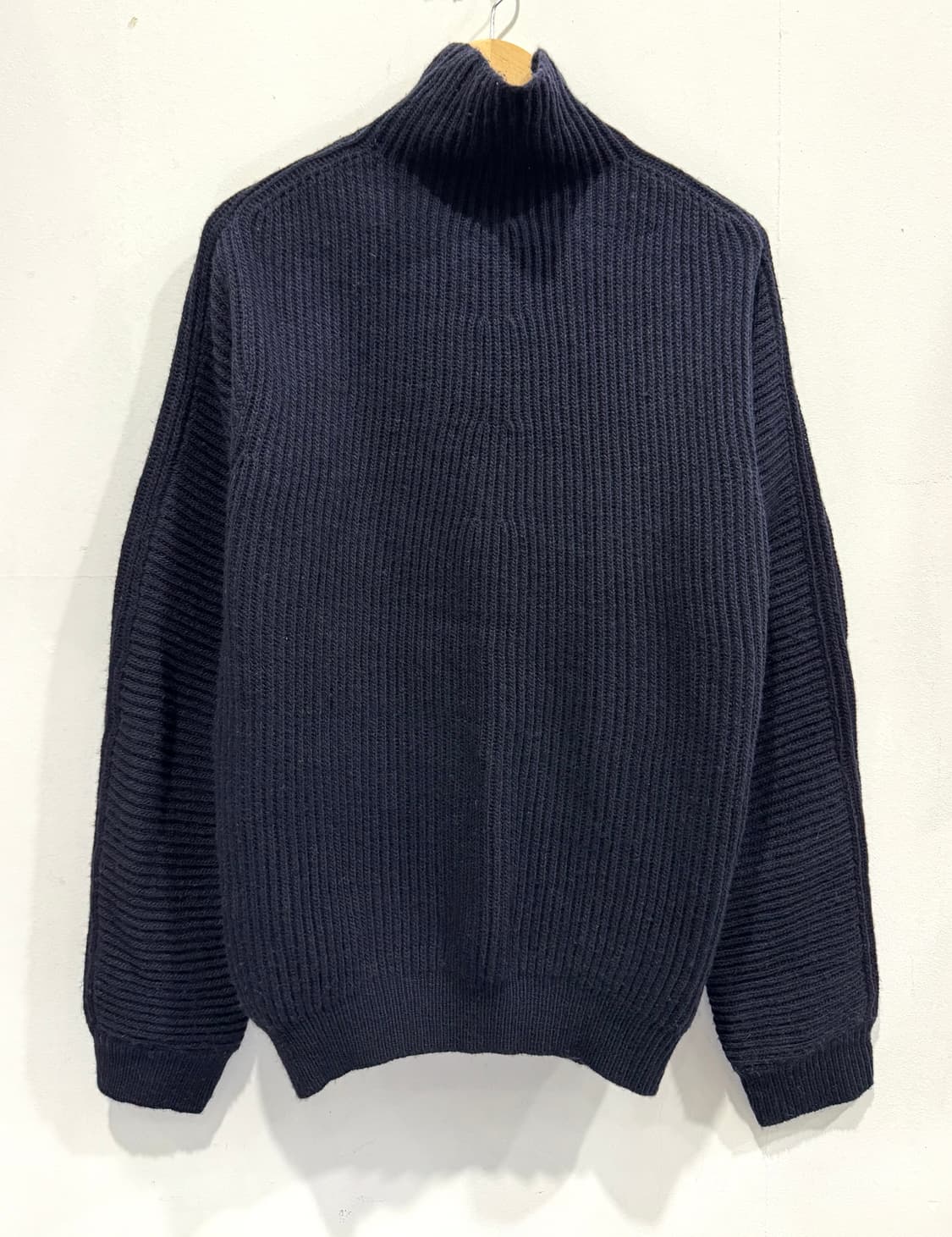 아크네 스튜디오 Niagara 터틀넥 니트 상품이미지1