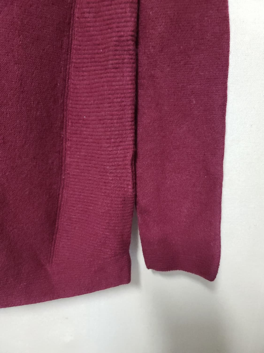 더아이잗 홀가먼트 하프넥 니트 상품이미지3