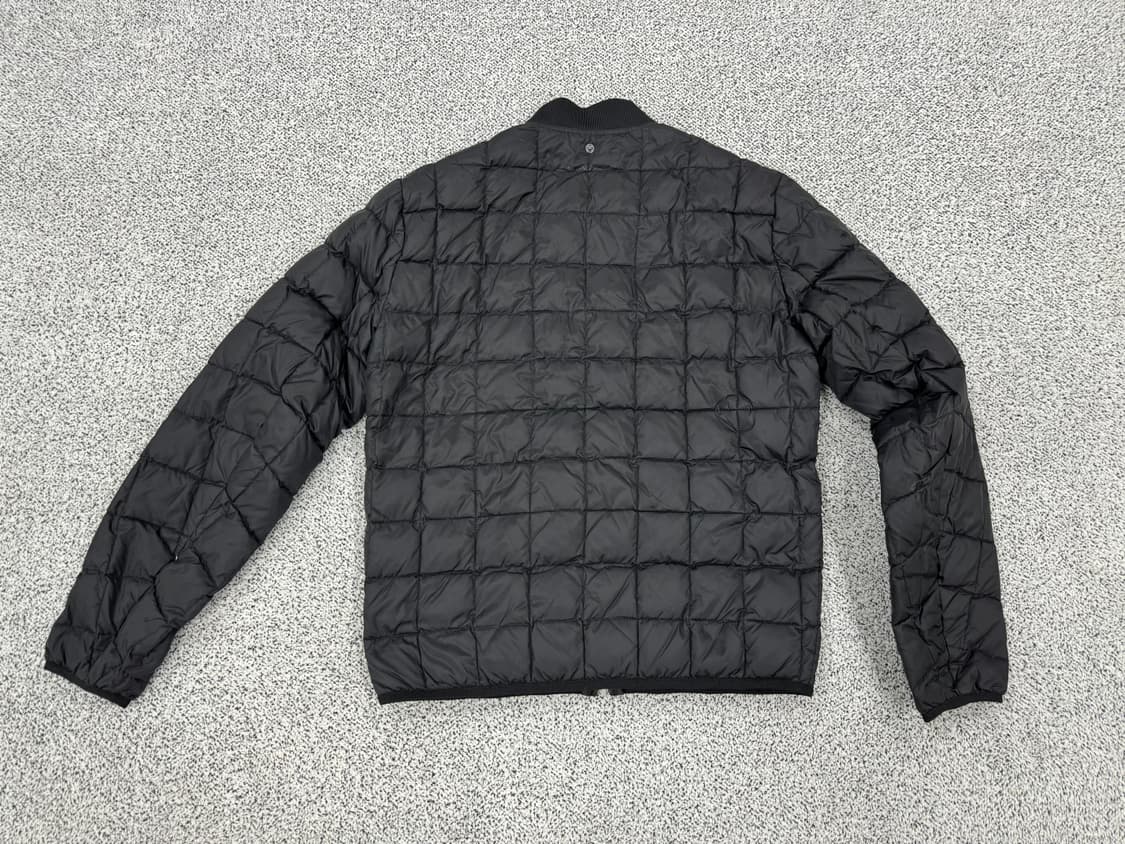 알마니익스체인지 경량 패딩 상품이미지2