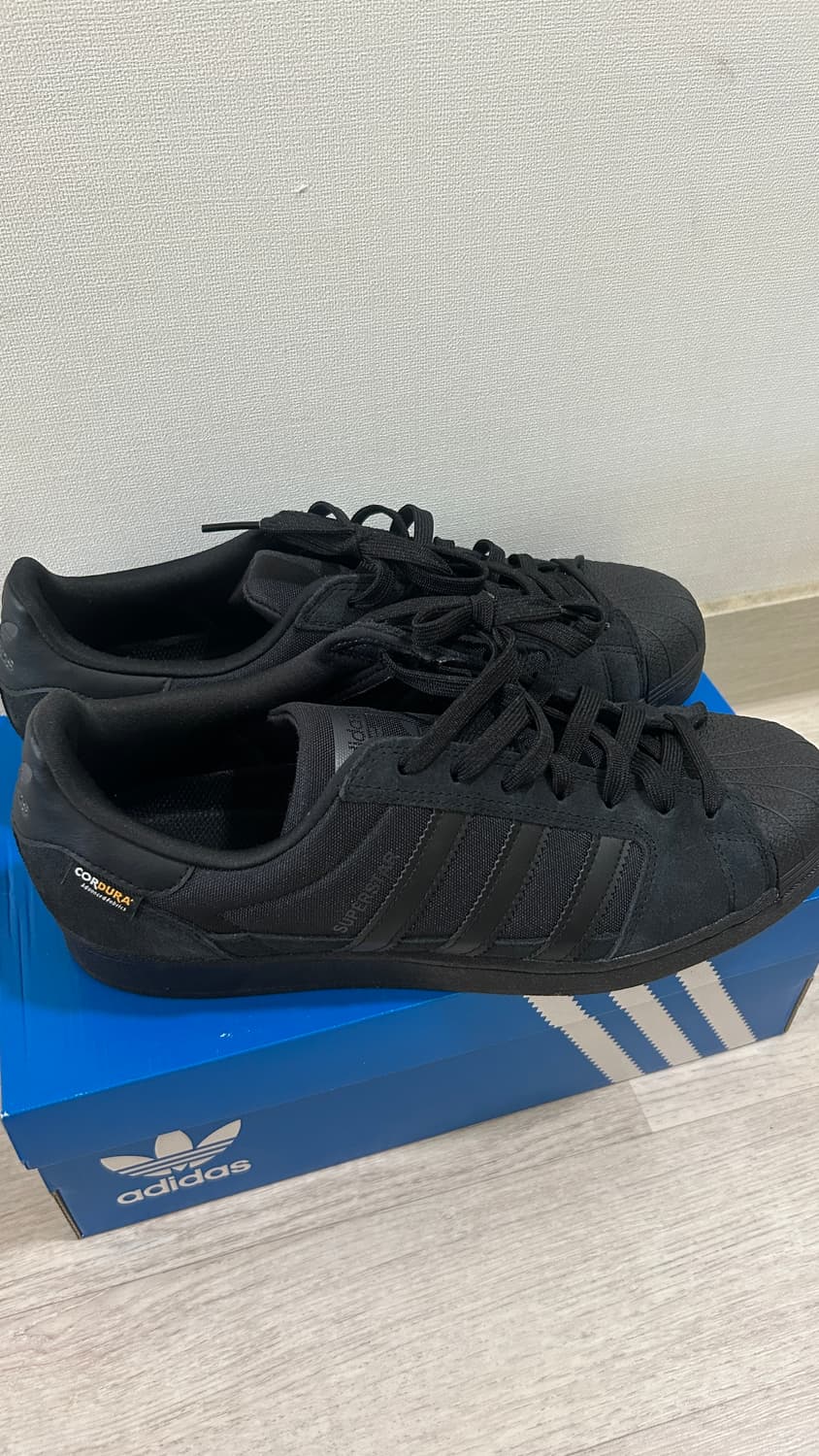 아디다스 슈퍼스타 코듀라 가죽 올블랙 상품이미지2