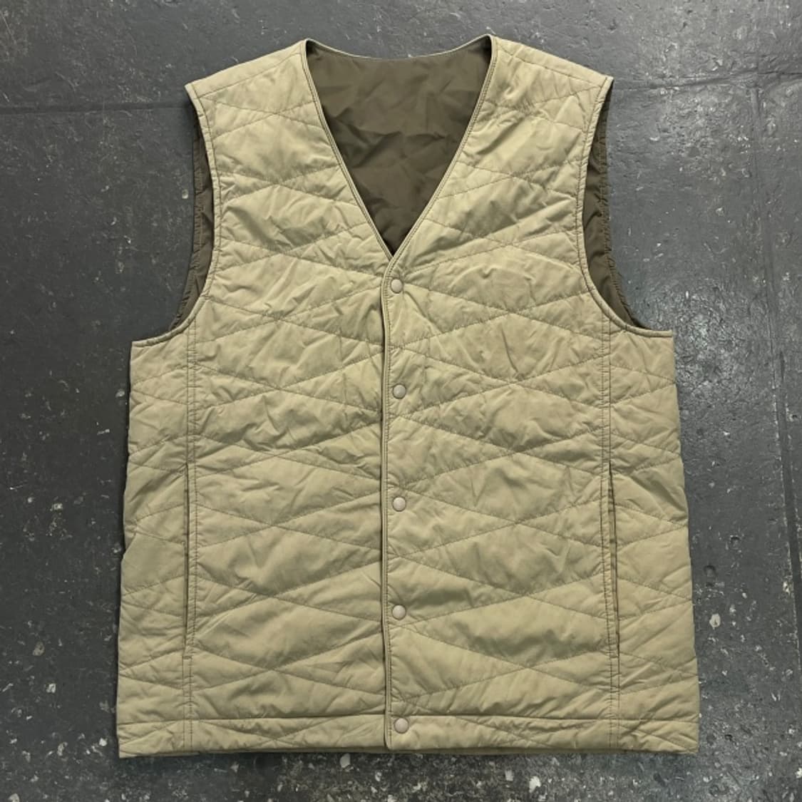 100 시리즈 리버서블 퀼팅 조끼  상품이미지1