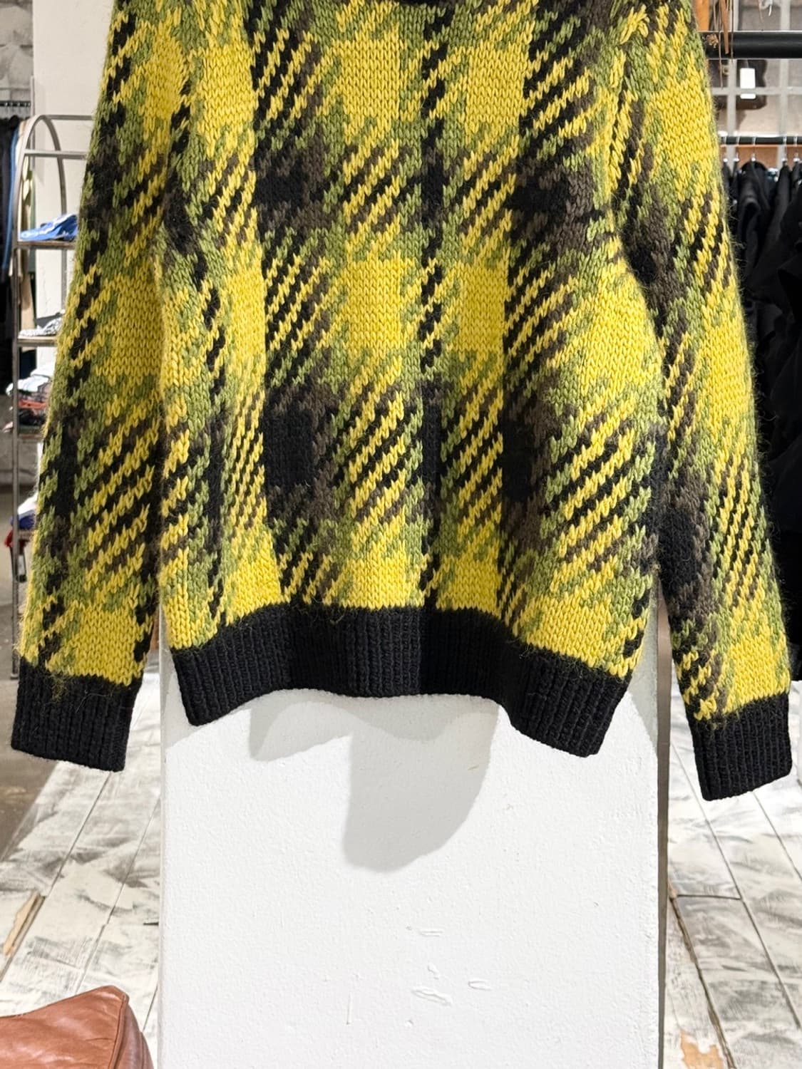 코치 옐로우 블랙 체크 알파카 울 블렌드 스웨터  상품이미지5