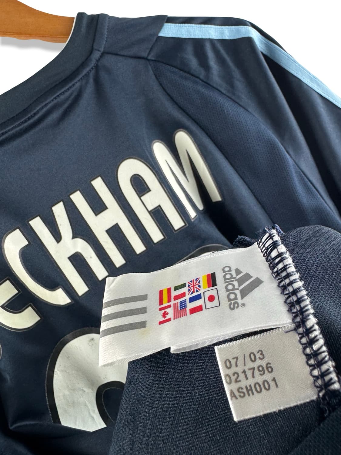 아디다스 03-04 레알마드리드 베컴 어웨이 유니폼2947 상품이미지5