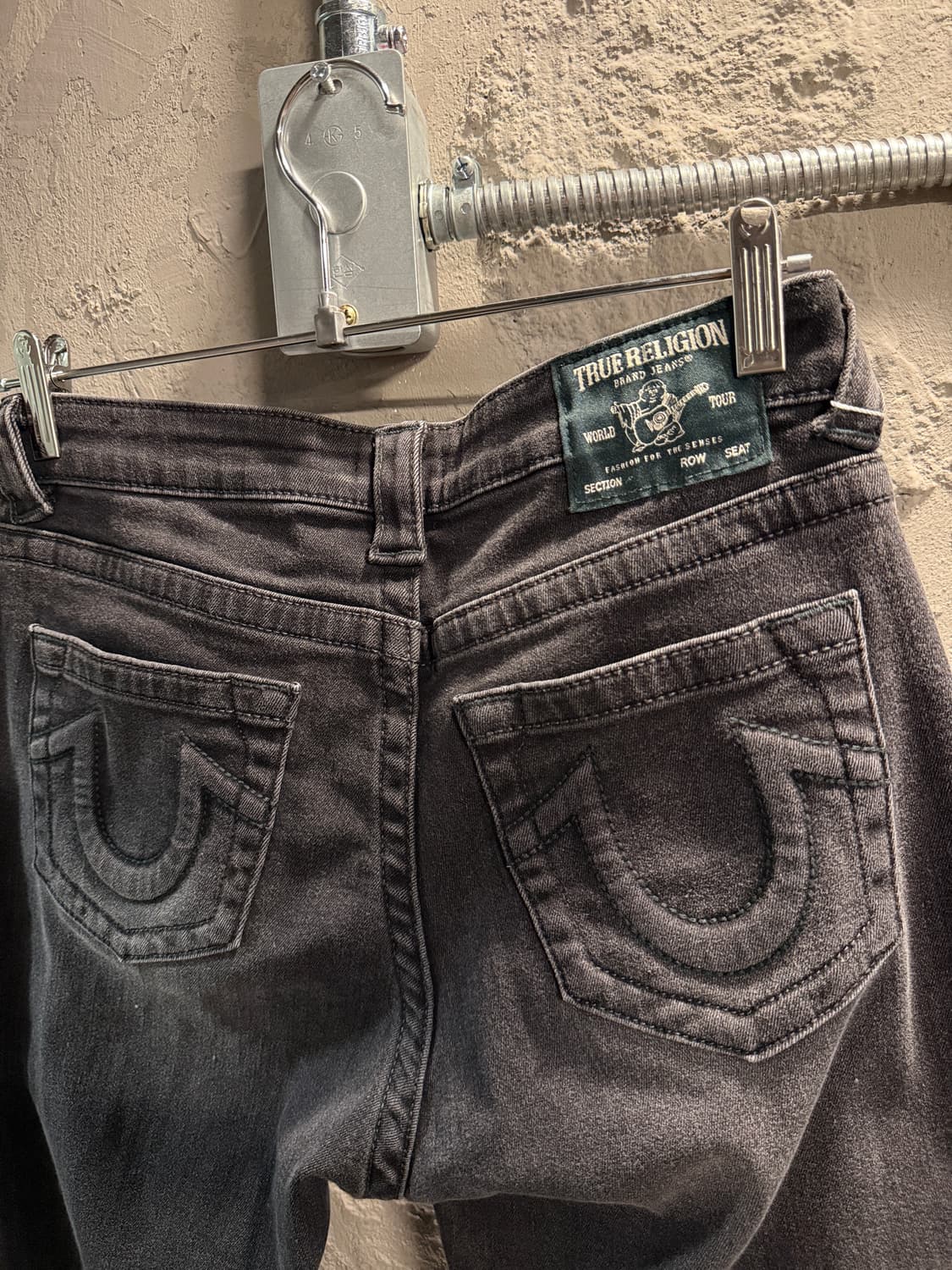 트루릴리전 블랙 워시 데님 팬츠 28 상품이미지1