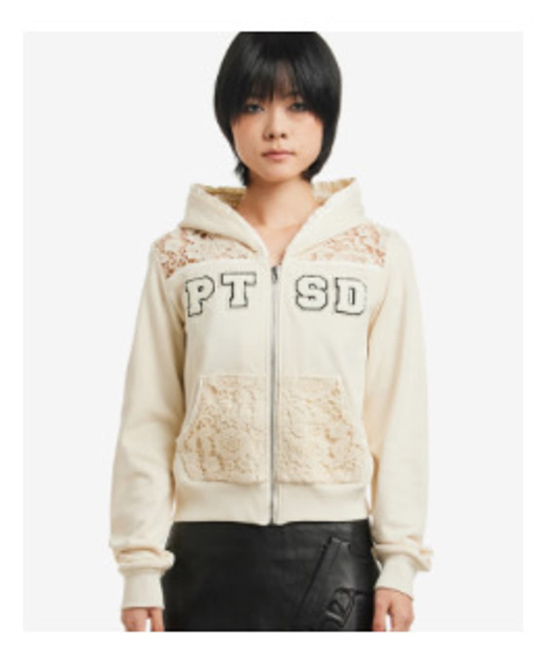 PRAYING PTSD HOODIE 상품이미지3