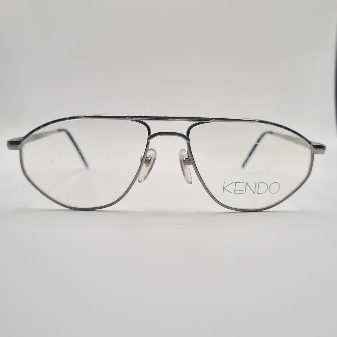 리퍼상품  유니크 실버 투브릿지 안경 130 상품이미지1