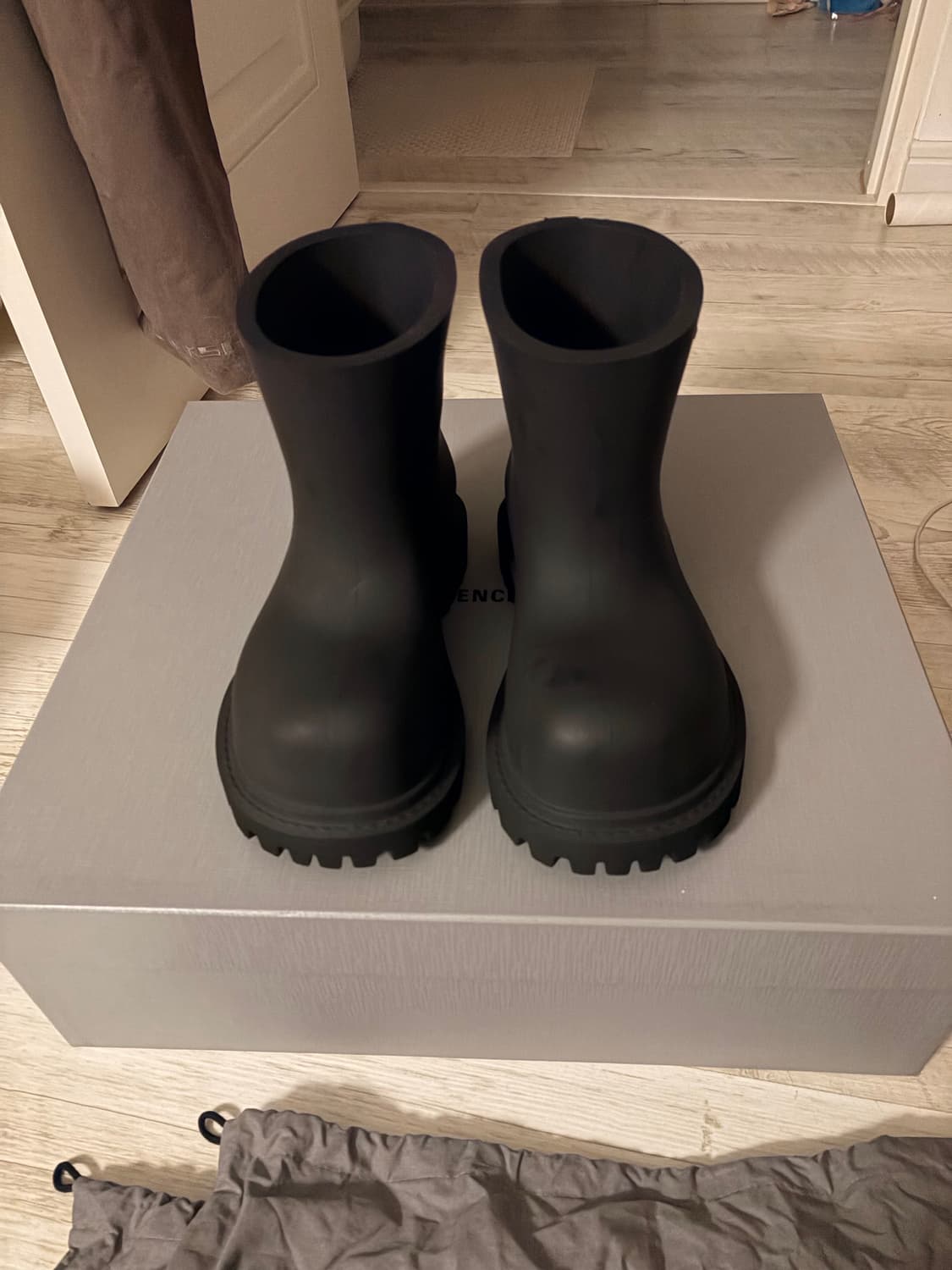 [37] 발렌시아가 스테로이드 부츠 상품이미지2