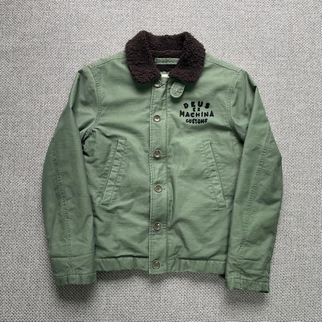 데우스 엑스마키나 덱자켓 상품이미지3