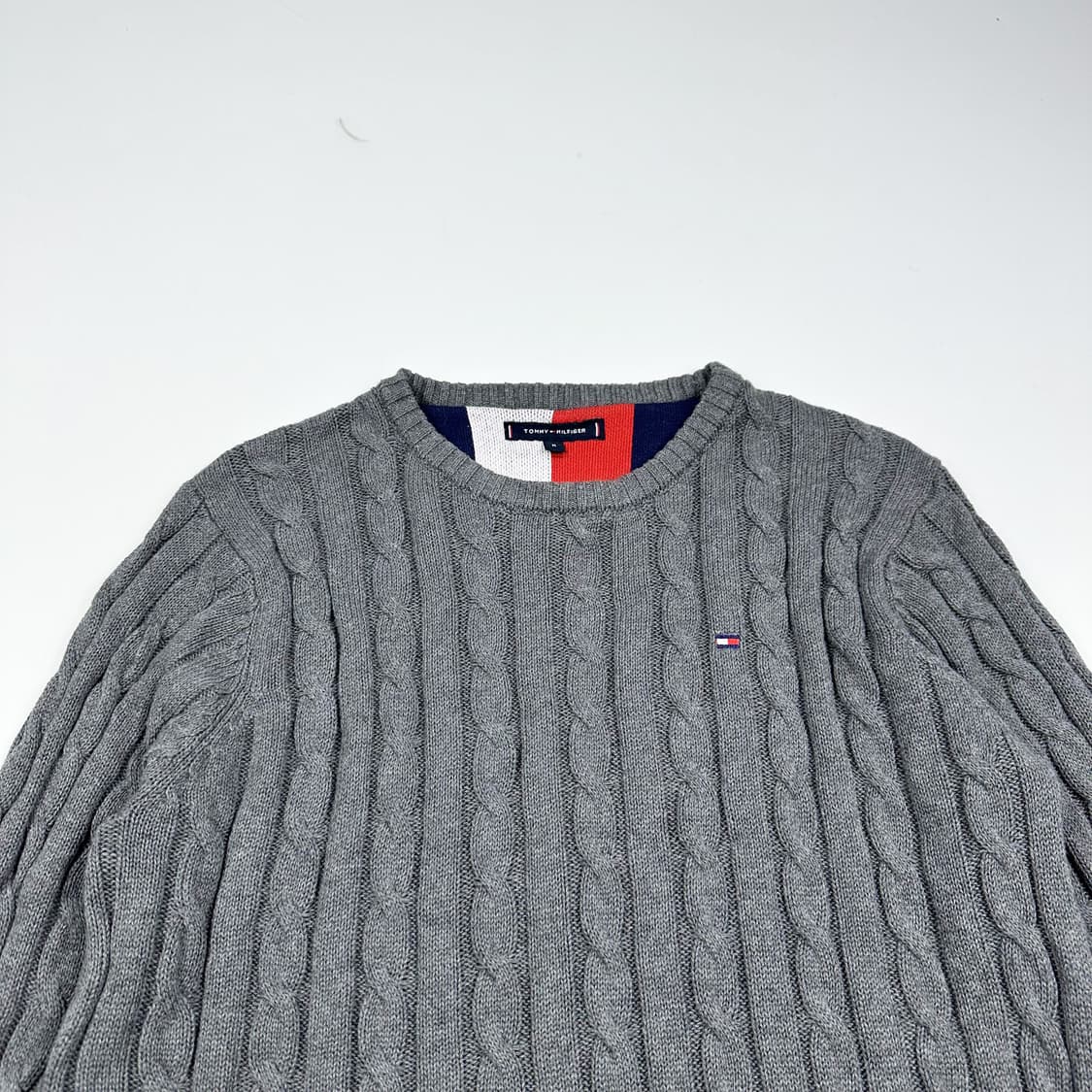 타미힐피거 플래그 차콜 꽈배기 니트 (M) 상품이미지1