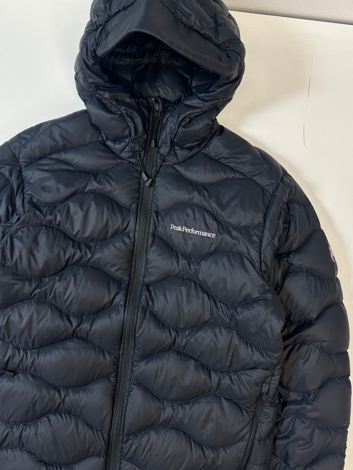 피크퍼포먼스 힐리움 다운 후드 경량패딩 M 상품이미지3