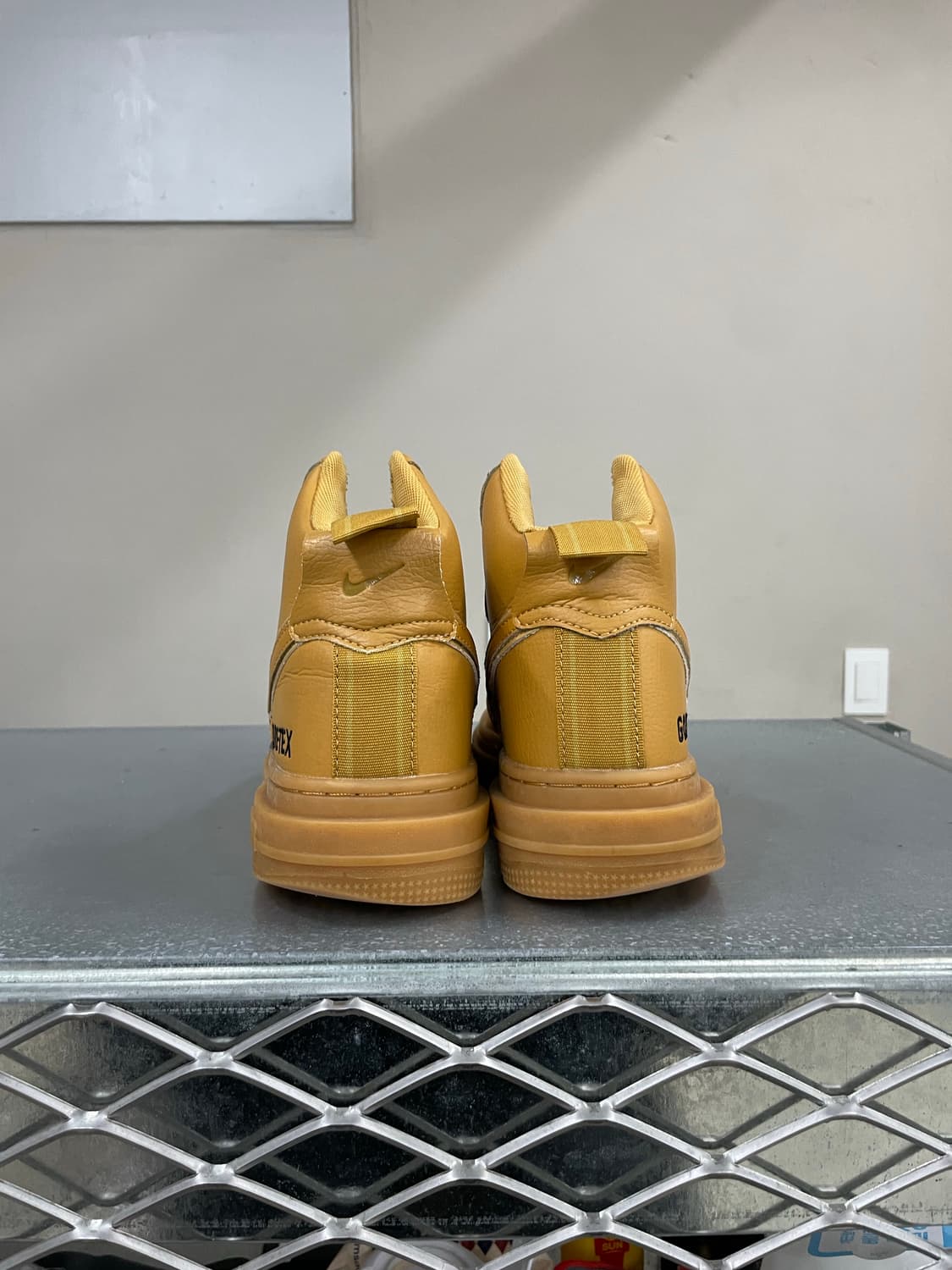 나이키 에어 포스 1 고어텍스 부트 플랙스 260 상품이미지3