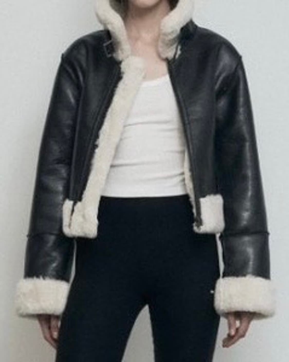 보헤미안서울 23fw 슬림핏 무스탕 블랙 상품이미지1