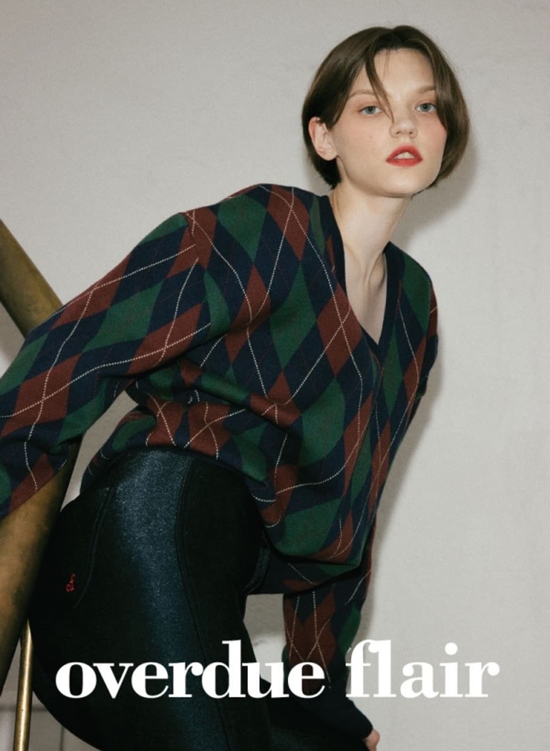 오버듀플레어 클래식 아가일 니트 네이비 상품이미지1