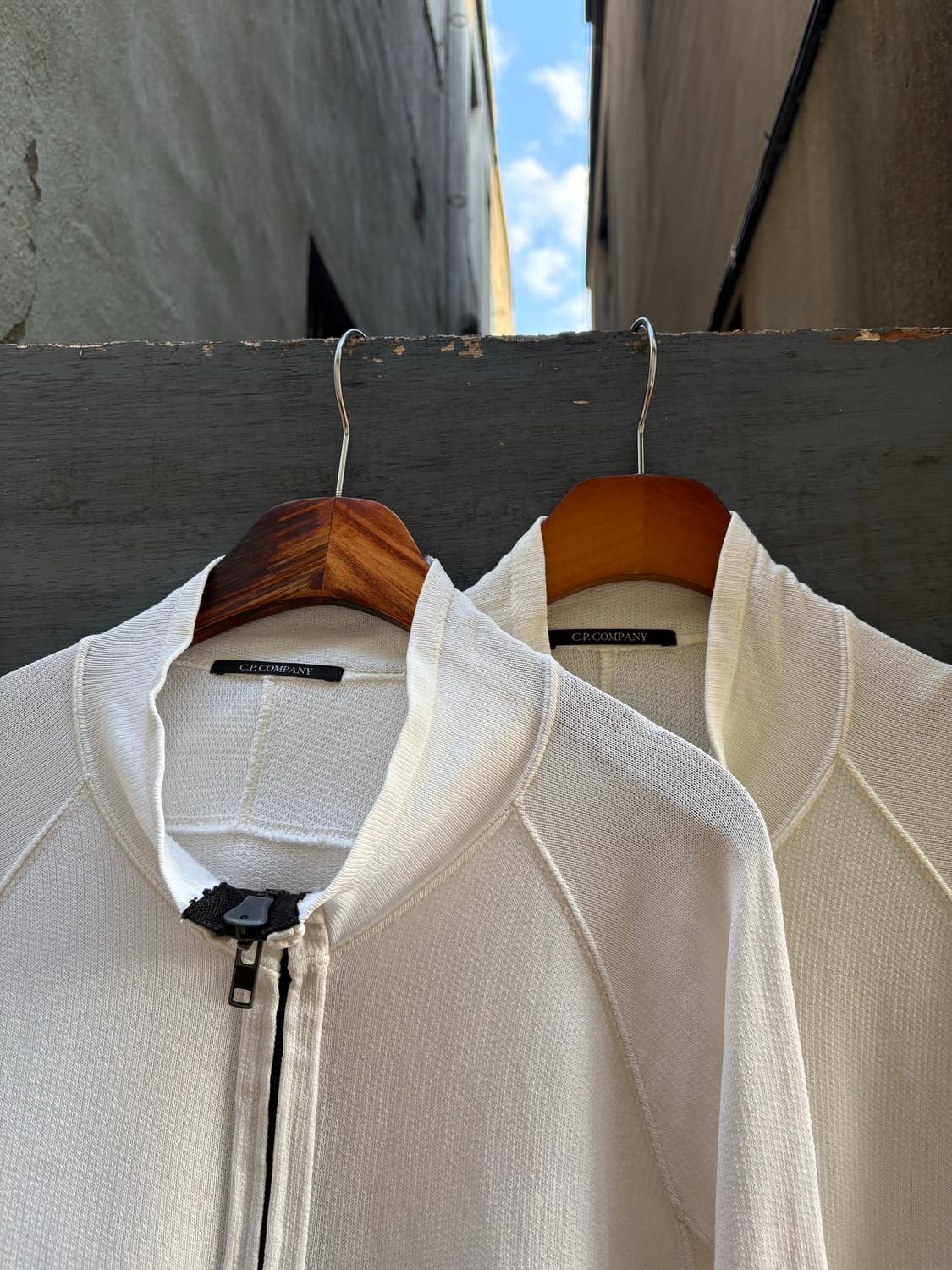 씨피컴퍼니 집업 화이트 상품이미지6