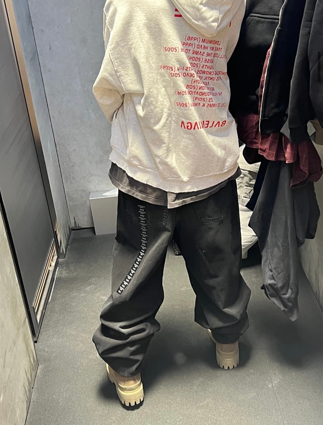 [S] 발렌시아가 스티커 배기 데님팬츠 상품이미지2