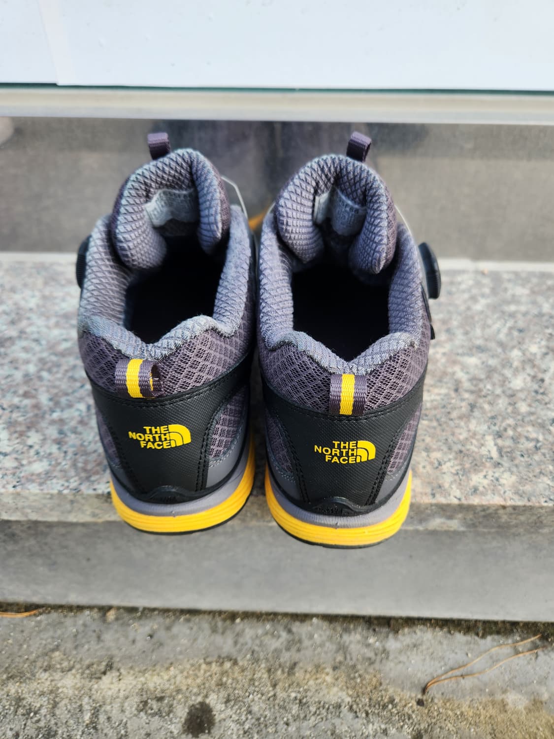 노스페이스 고어텍스 다이얼 등산화 235mm 상품이미지3