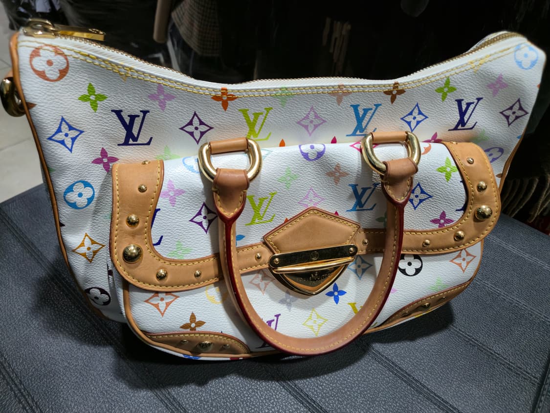 루이비통 화이트 리타 토트백 상품이미지1