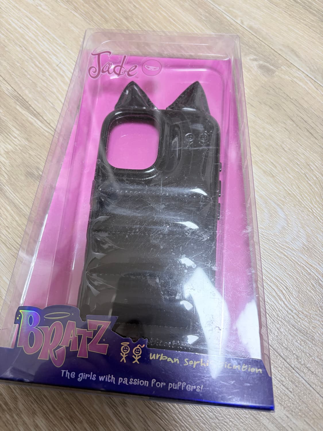 어반소피스티케이션 제이드 17 케이스 상품이미지1