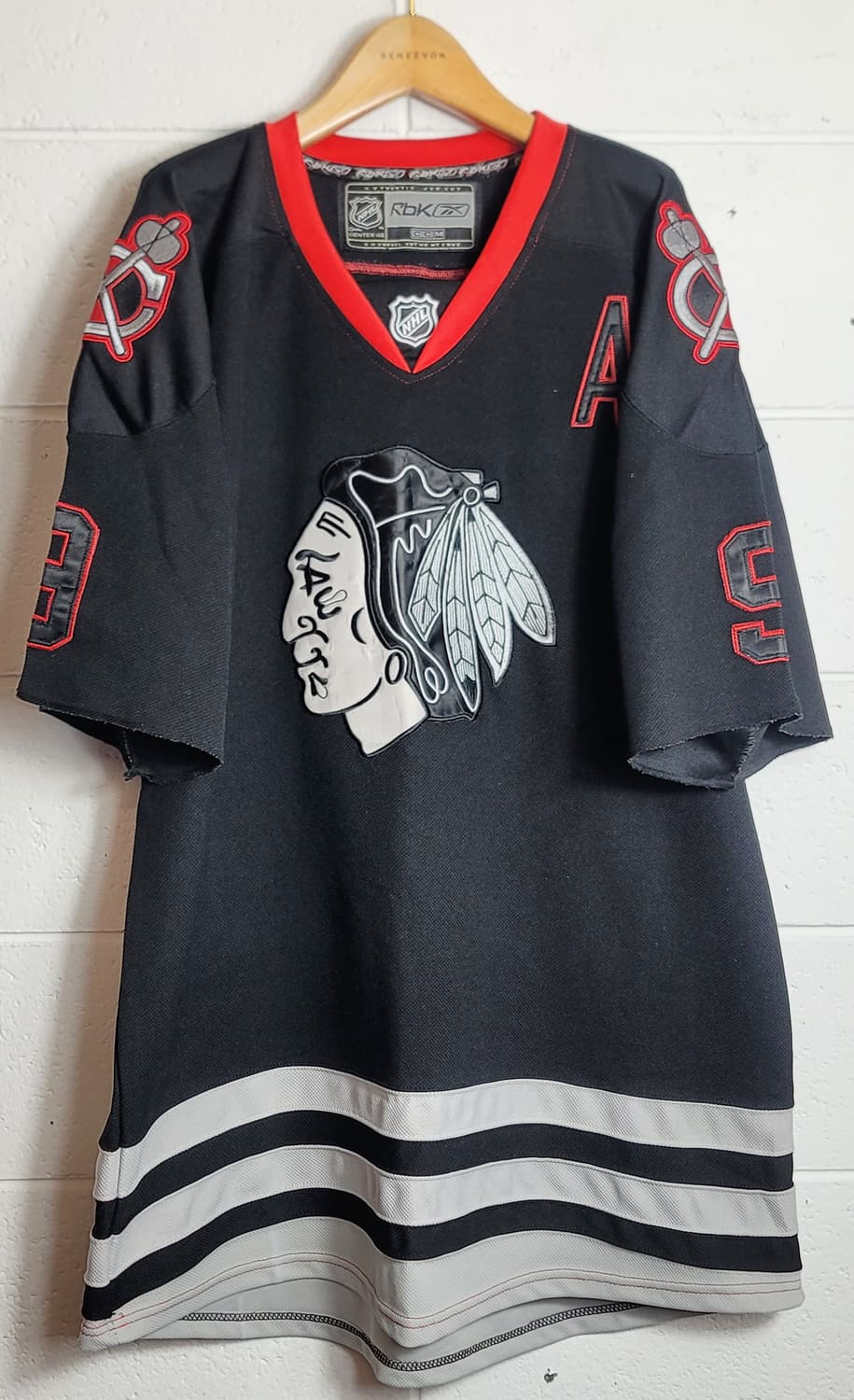 리복 x CCM NHL 시카고 블랙호크스 아이스하키져지(유니폼) 상품이미지1