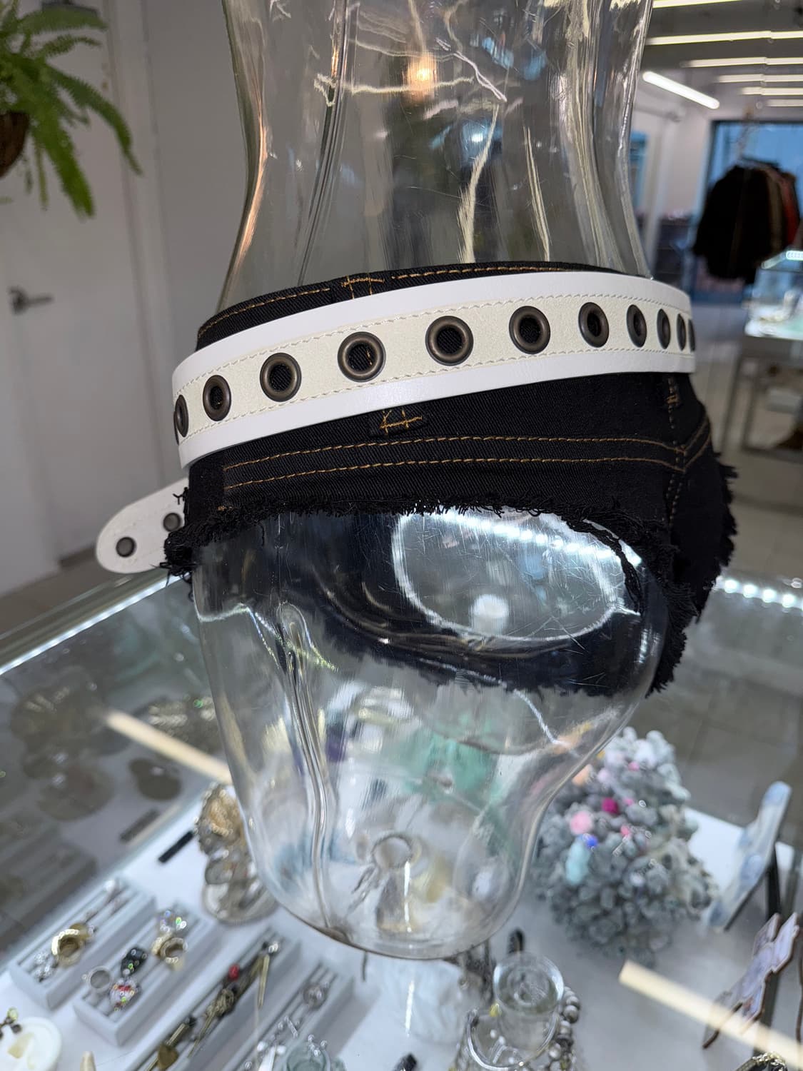 two tone eyelet belt 상품이미지2