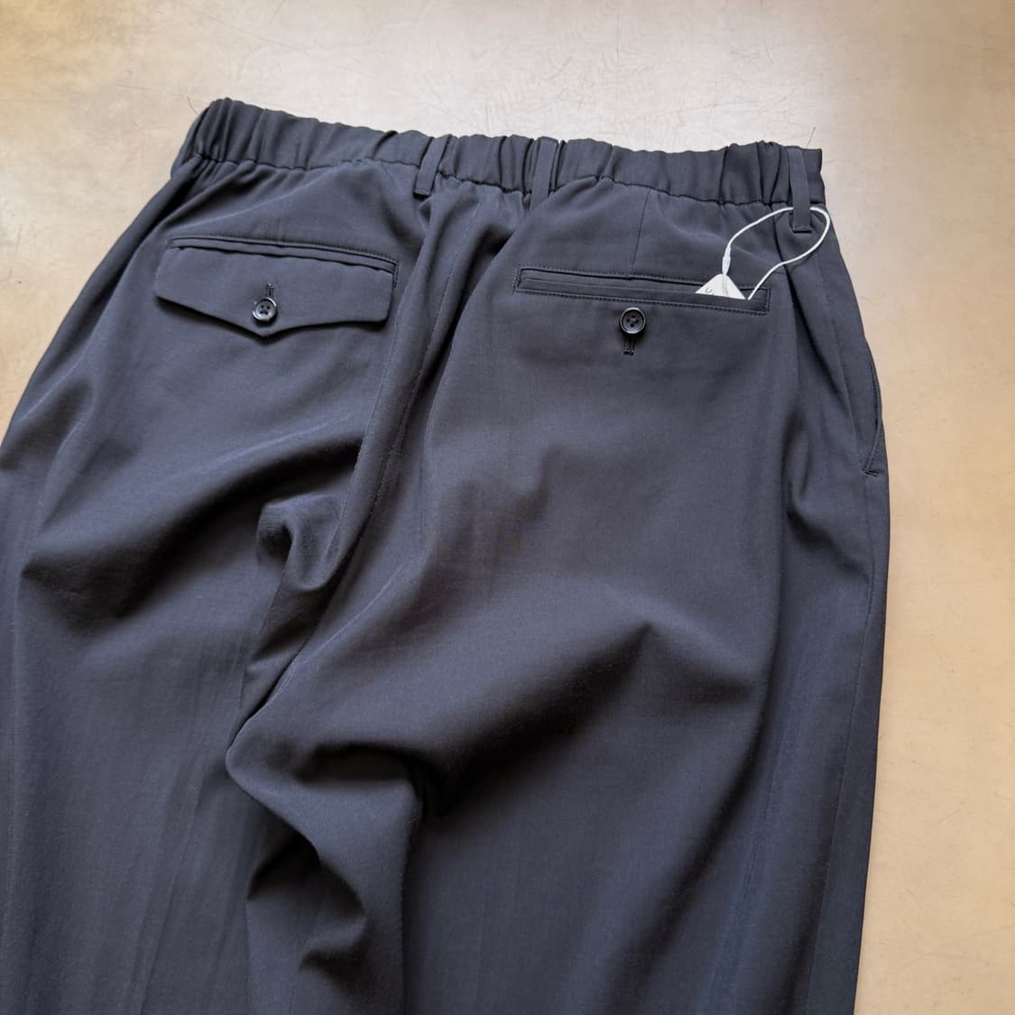 유나이티드 도쿄 라이트 나일론 카브라 밴딩 슬랙스 4사이즈 상품이미지2