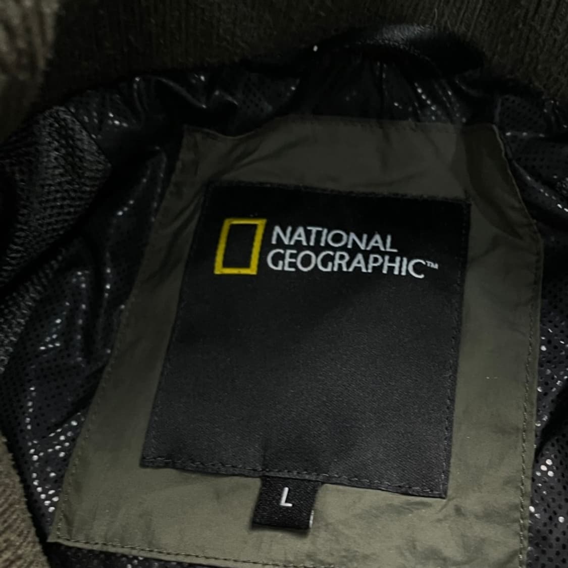 100 내셔널지오그래픽 와펜 경량패딩  상품이미지4