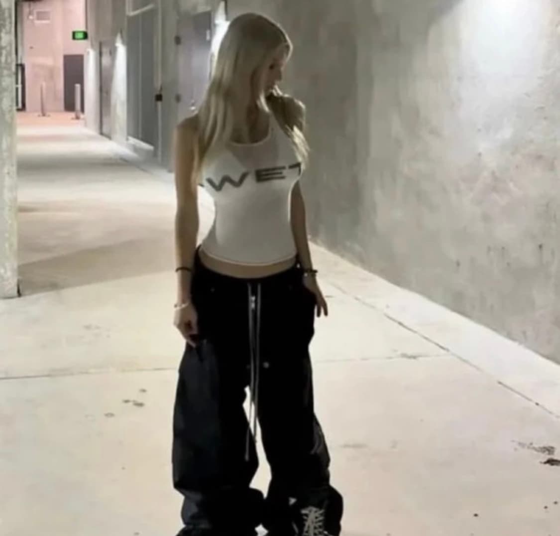 Yzy 이지 웻 탱크탑 상품이미지1