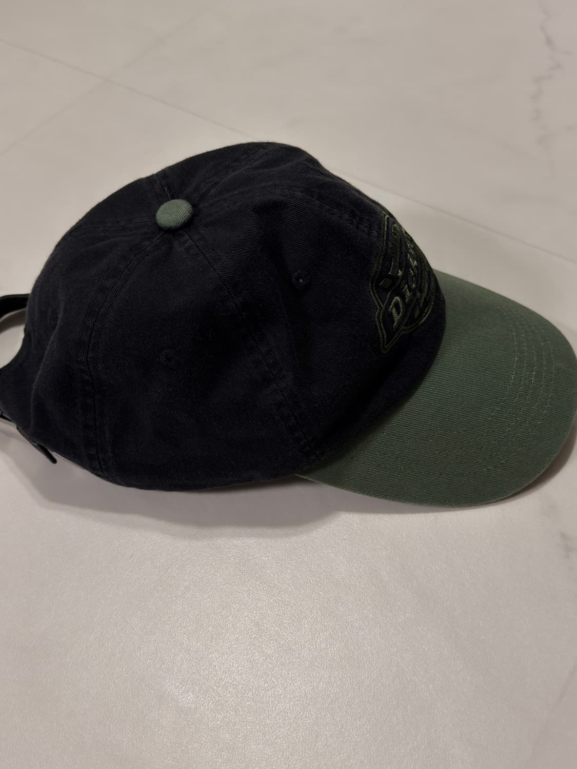Dickies 모자 판매합니다. 상품이미지2