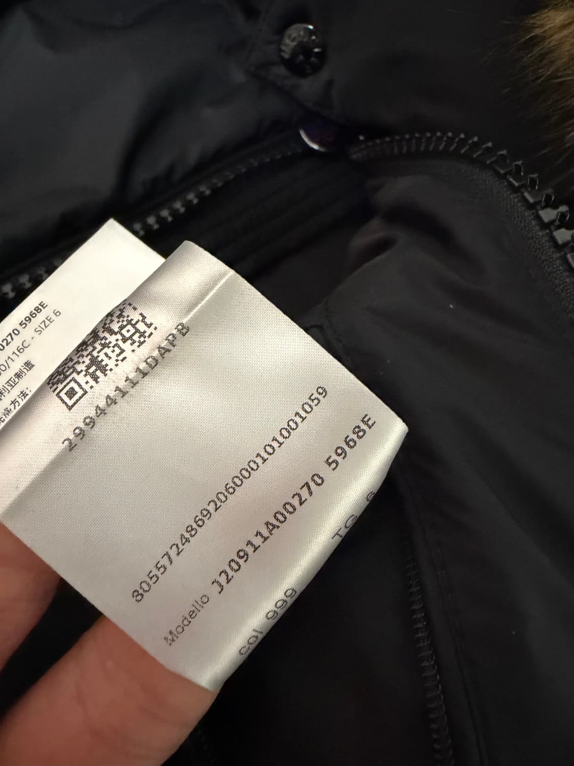24FW 몽클레어 마야프 패딩 블랙 6사이즈 정품 크림구매 상품이미지7