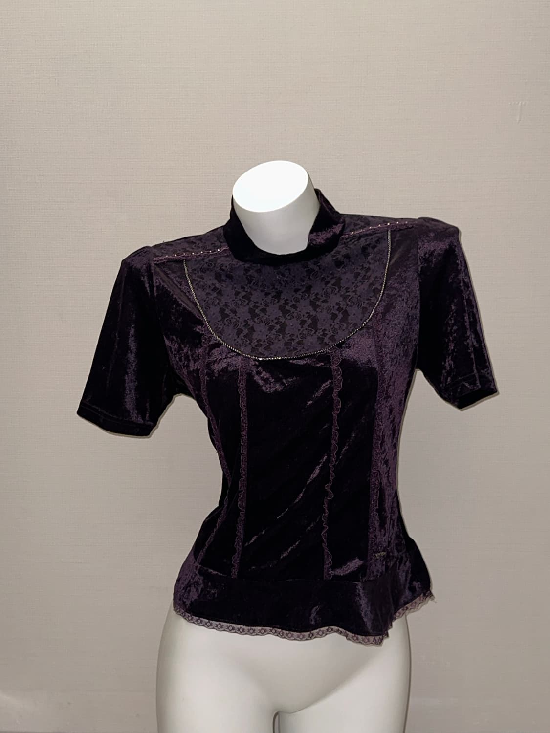 딥퍼플 빈티지 벨벳 반폴라 반소매 블라우스 상품이미지4
