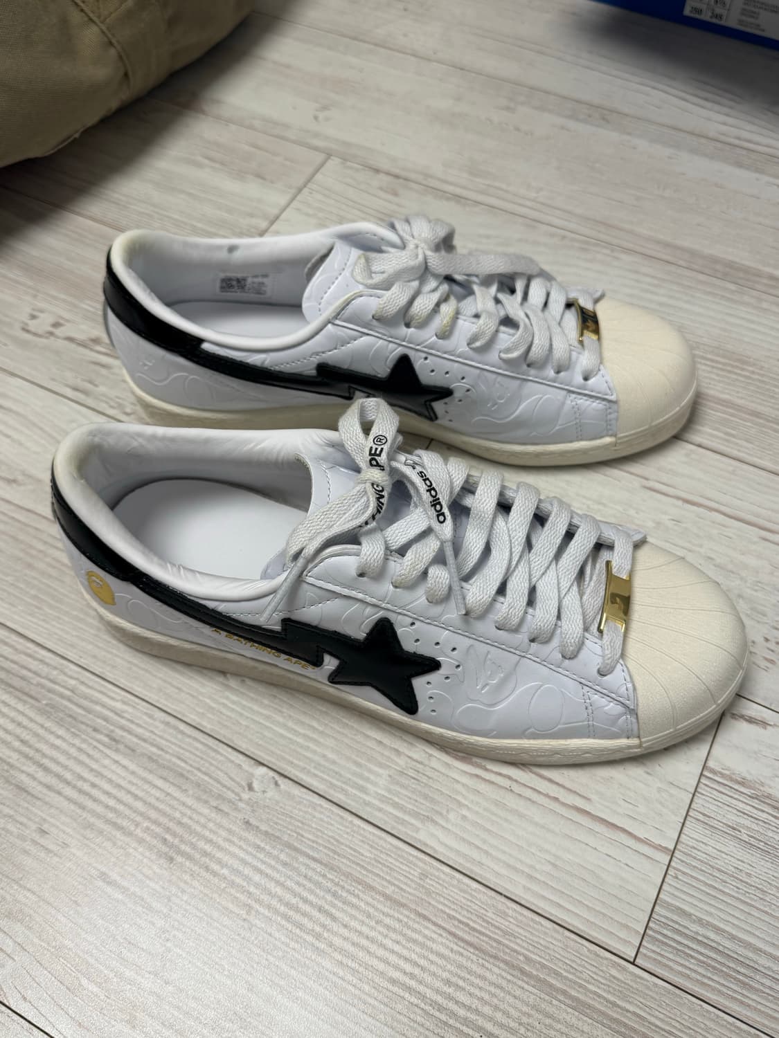 아디다스x베이프 슈퍼스타 빈티지 클라우드 화이트 250 상품이미지1